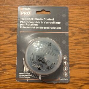 Woods L4700WD Outdoor Twist Lock Light Control with Photocell